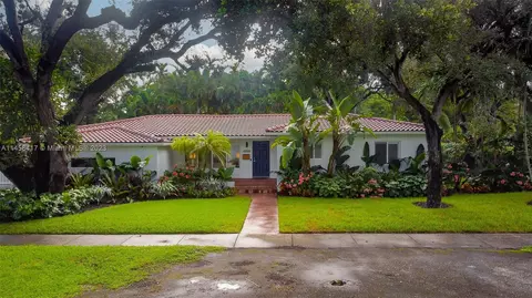 10001 NE 1st Ave, Miami Shores, FL 33138