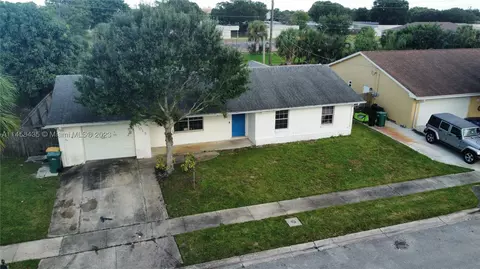 3015 Marshall Dr, Melbourne, FL 32901