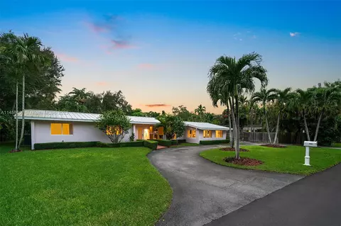 10600 SW 73rd Ct, Pinecrest, FL 33156