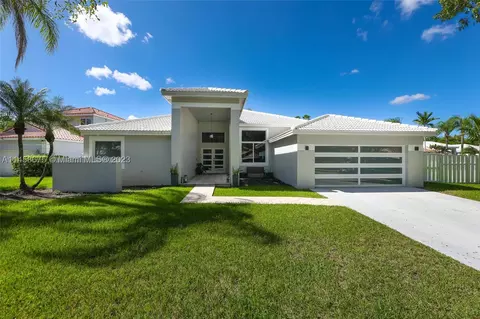 1857 Water Ridge Dr, Weston, FL 33326