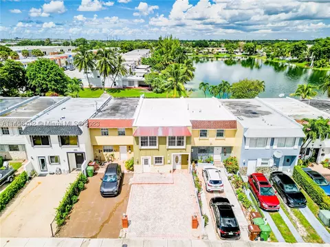 1781 W 72nd St #1781, Hialeah, FL 33014