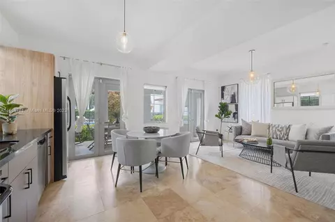 1512 Pennsylvania Ave #1C, Miami Beach, FL 33139