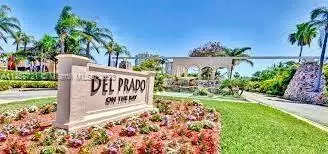 18031 Biscayne Blvd #302, Aventura, FL 33160