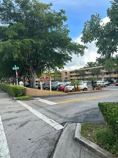 8415 SW 107th Ave #152W, Miami, FL 33173