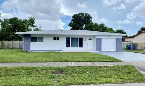 4224 SW 20th St, Fort Lauderdale, FL 33317