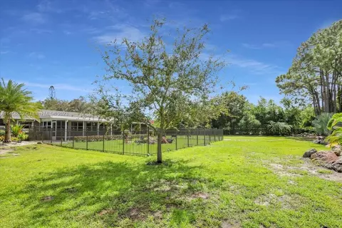 5564 SE Martin Meadows Ave, Stuart, FL 34997 photo 28
