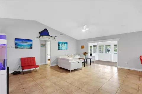 5564 SE Martin Meadows Ave, Stuart, FL 34997 photo 3