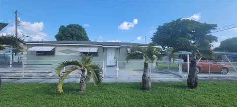 941 E 43rd St, Hialeah, FL 33013