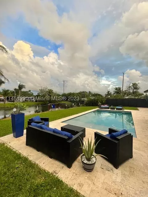 3315 SW 124th Ct, Miami, FL 33175
