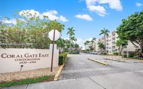 6940 Miami Gardens Dr #1-320, Hialeah, FL 33015
