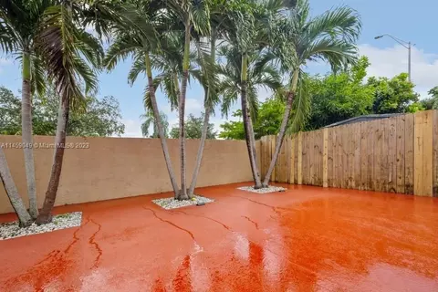 19521 E Cypress Ct E, Hialeah, FL 33015 photo 28