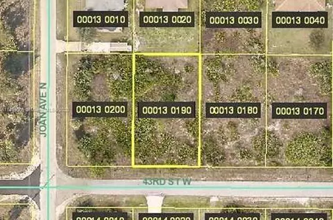 2916 W 43, Lehigh Acres, FL 33971