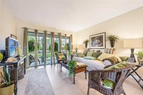 8415 SW 107th Ave #171W, Miami, FL 33173
