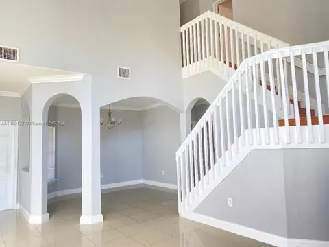 5586 NW 112th Path, Doral, FL 33178 photo 6