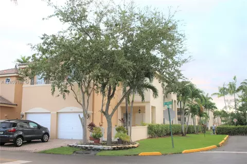 5586 NW 112th Path, Doral, FL 33178 photo 1