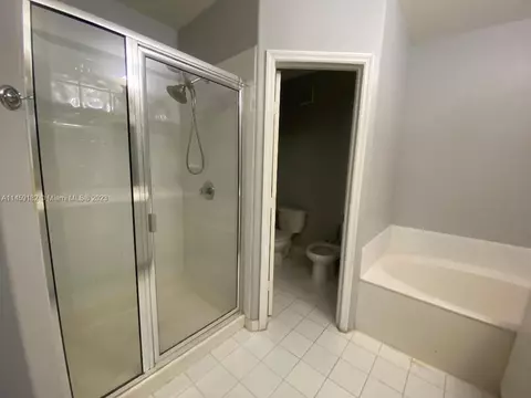 5586 NW 112th Path, Doral, FL 33178 photo 21