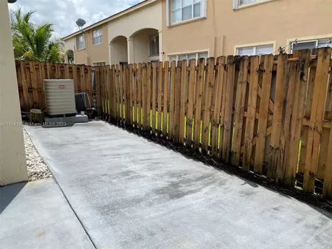 5586 NW 112th Path, Doral, FL 33178 photo 27