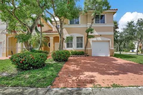 3804 SW 169th Ter, Miramar, FL 33027