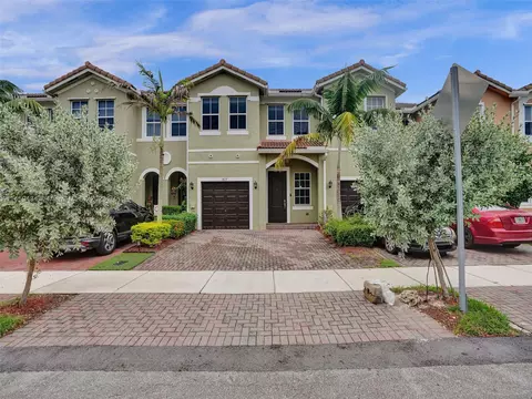 1429 SE 26th Ave, Homestead, FL 33035