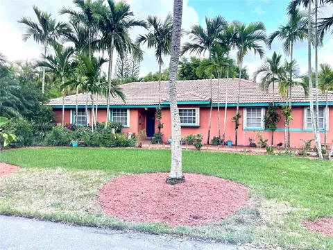 14930 SW 154th Ter, Miami, FL 33187