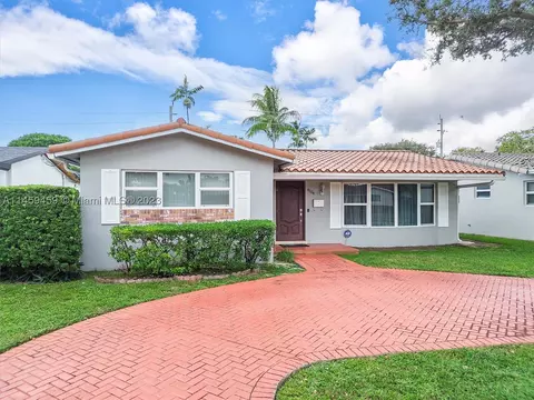 4104 Garfield St, Hollywood, FL 33021