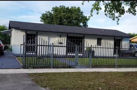 4473 NW 207th Dr, Miami Gardens, FL 33055