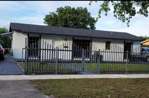 4473 NW 207th Dr, Miami Gardens, FL 33055