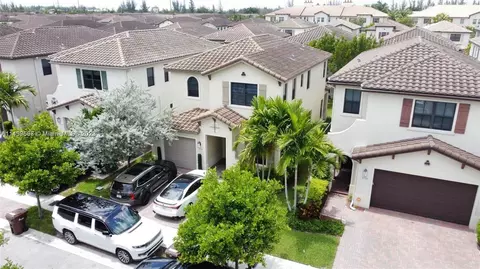 9764 W 34th Ct, Hialeah, FL 33018