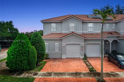 20785 NE 10th Path, Miami, FL 33179