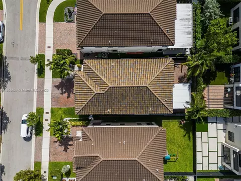 Undisclosed, Hialeah, FL 33018 photo 52