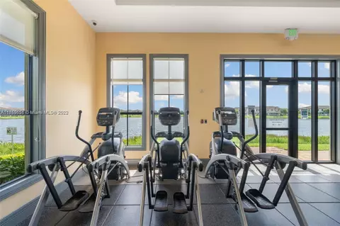 Undisclosed, Hialeah, FL 33018 photo 49