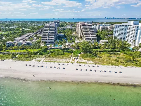 201 Crandon Blvd #145, Key Biscayne, FL 33149