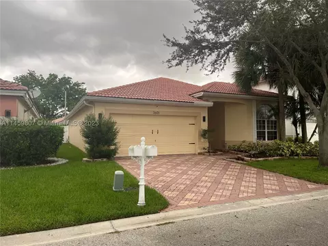 7601 NW 28th St, Margate, FL 33063