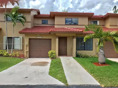11529 SW 90th Ter, Miami, FL 33176