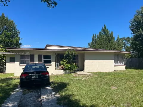 102 Pinecrest Dr, Sanford, FL 32773