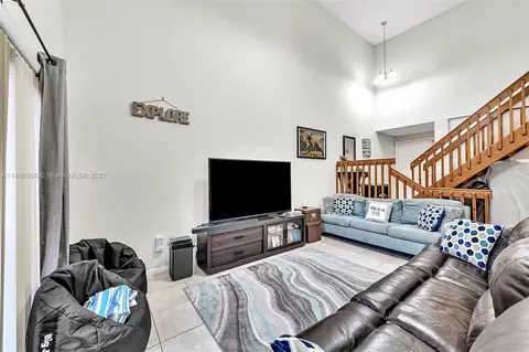 11302 SW 11th St #0, Pembroke Pines, FL 33025