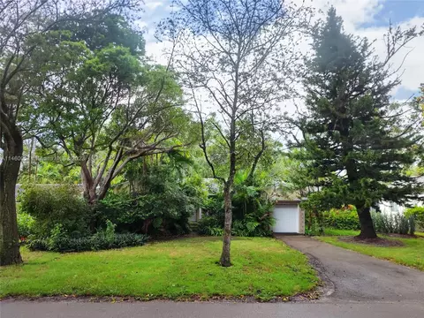 730 Palermo Ave, Coral Gables, FL 33134