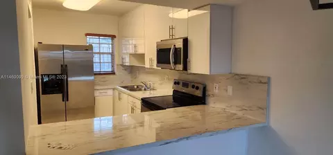 501 W 68th St #4, Hialeah, FL 33014 photo 6