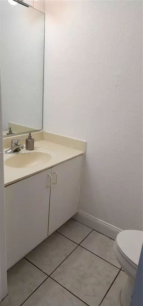 501 W 68th St #4, Hialeah, FL 33014 photo 10