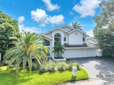 20103 NE 19th Pl, Miami, FL 33179