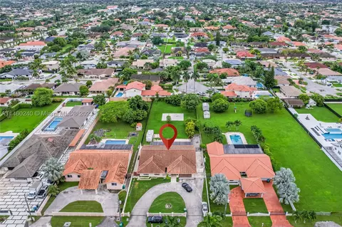 13800 SW 30th St, Miami, FL 33175