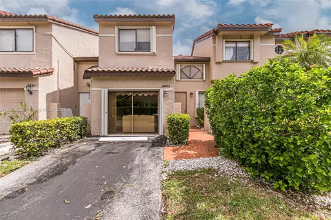 3605 W Inverrary Blvd W, Lauderhill, FL 33319