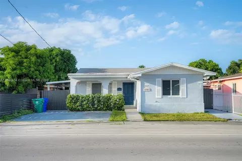 3281 NW 17th St, Miami, FL 33125