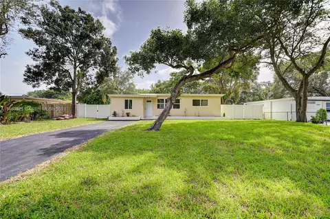 5164 SW 28th Ave, Fort Lauderdale, FL 33312