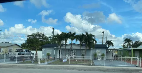 19001 NW 47th Ct, Miami Gardens, FL 33055