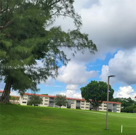 Undisclosed, Pembroke Pines, FL 33025