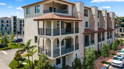 4672 NW 84th Ave #4672, Doral, FL 33166