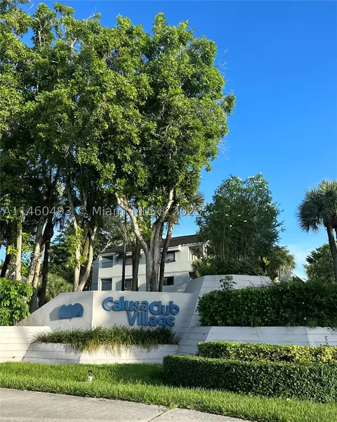 13255 SW 88th Ln #102-CS, Miami, FL 33186