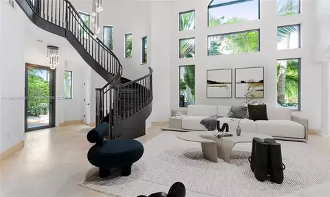 6045 La Gorce Dr, Miami Beach, FL 33140