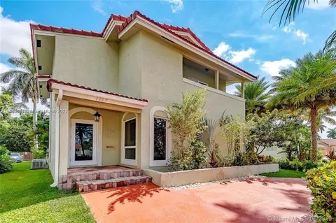 1207 Hollywood Blvd, Hollywood, FL 33019